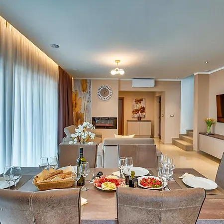 Villa Astrid***** Labin (Istria)