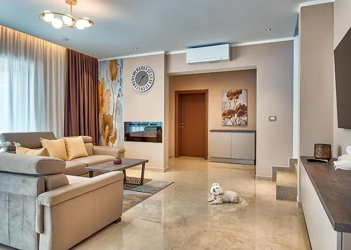 Astrid***** Villa *