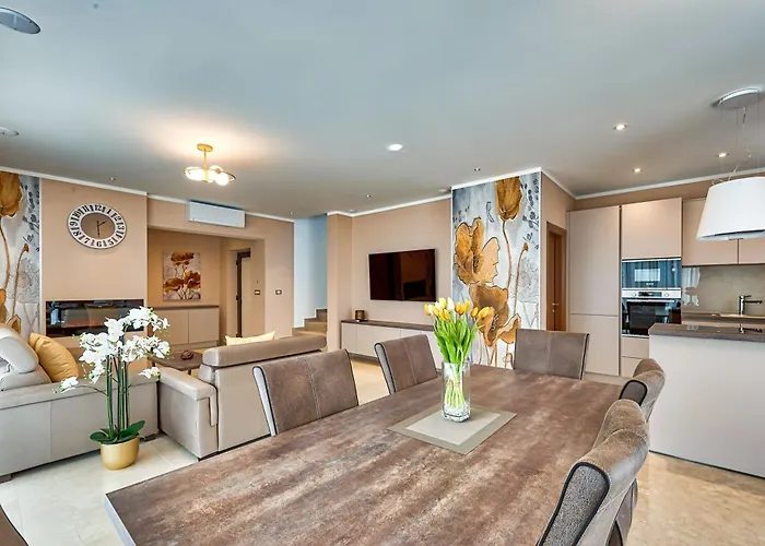 Villa Astrid***** Labin (Istria)