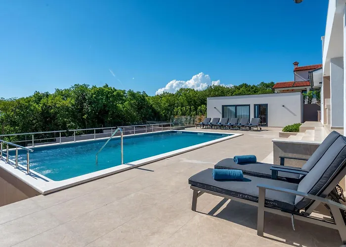 Astrid***** Villa Labin (Istria)