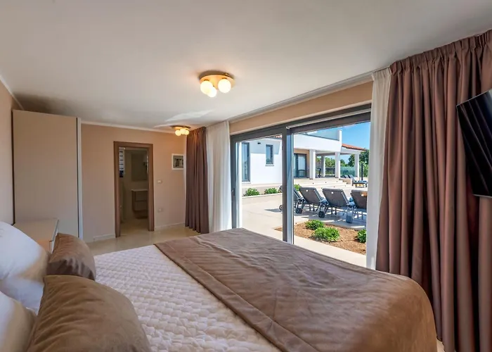 Astrid***** Labin (Istria)